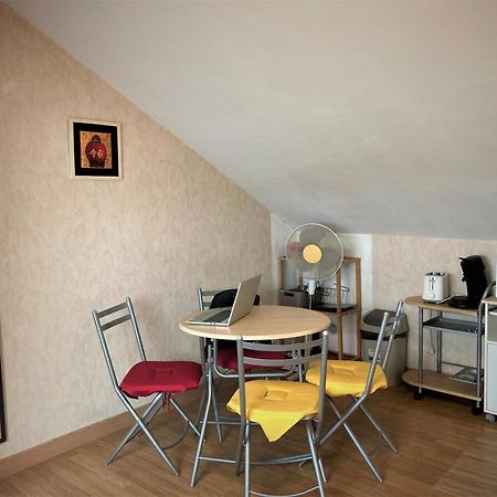 Studio Double 13 Avec Wifi Limoges Dış mekan fotoğraf